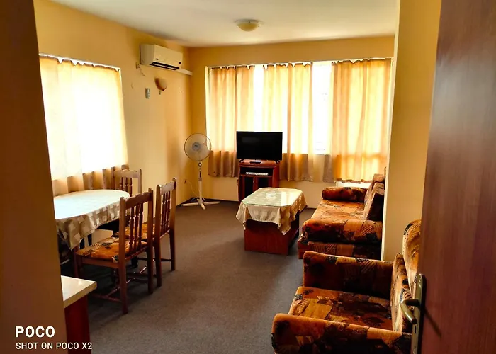 Apartamento доли