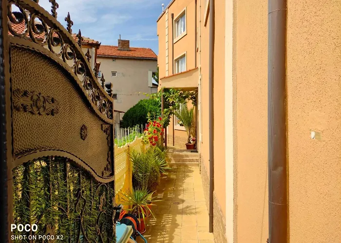 доли Apartamento Pomorie